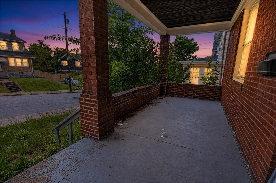 436 Overbrook Blvd — photo 1