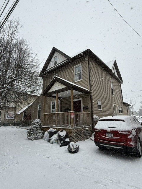 325 W Cunningham St — photo 1