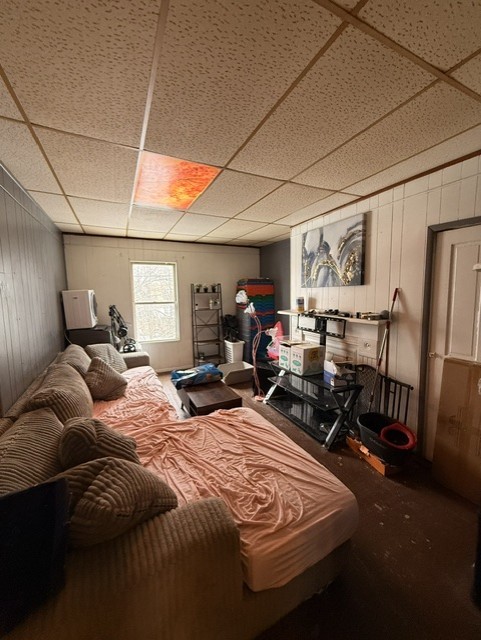 325 W Cunningham St — photo 2