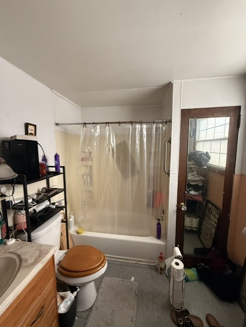 325 W Cunningham St — photo 5