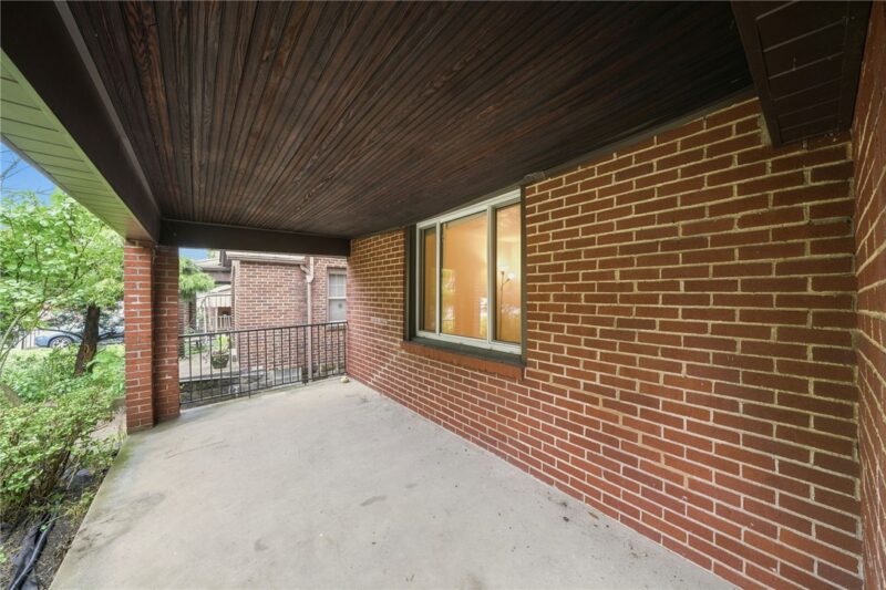 6545 Rosemoor Street — photo 2
