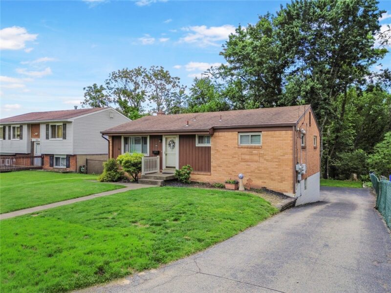 348 Kohlman Dr — photo 2