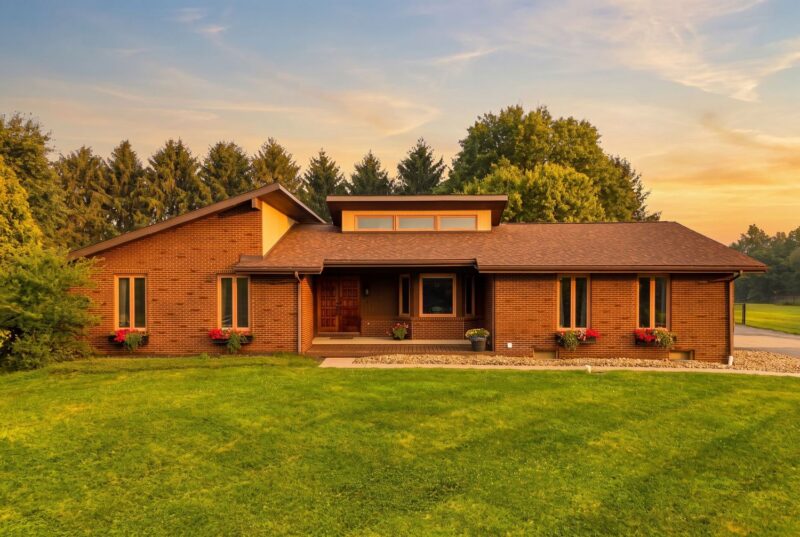 235 Henricks ROAD — photo 8