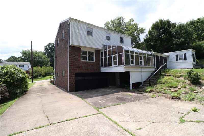 50 RIDGECREST DR — photo 3