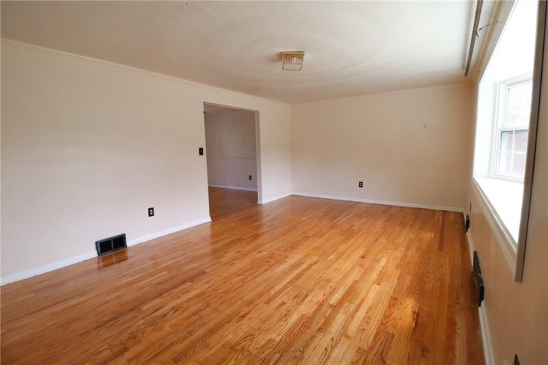 50 RIDGECREST DR — photo 5