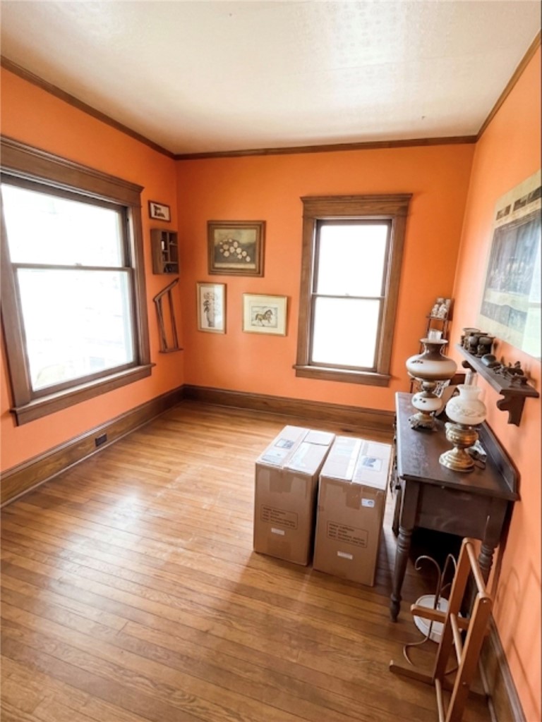 29 Chambers Ave — photo 6