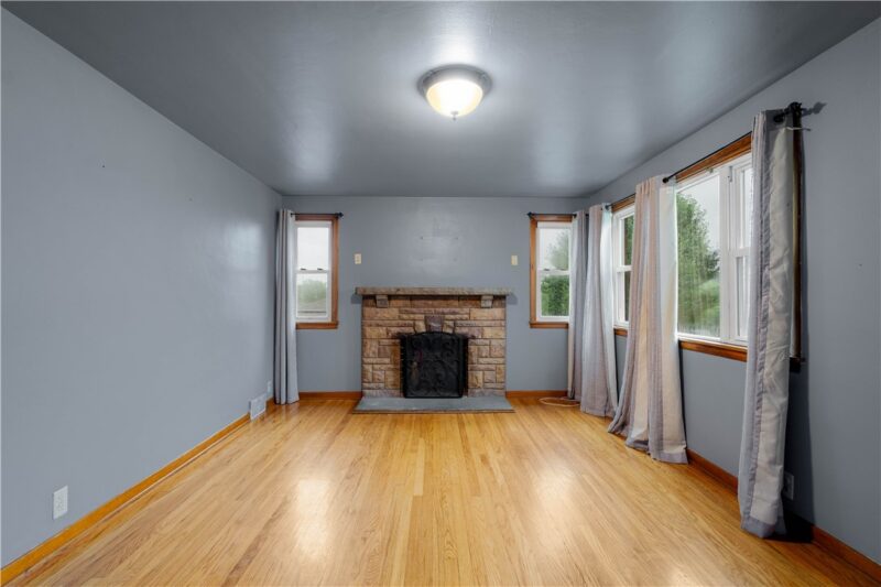 130 Lacock St — photo 5