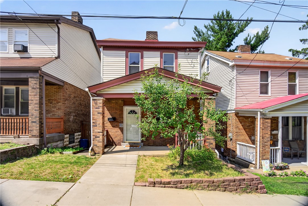 1711 Amanda St — photo 1