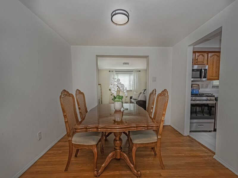 134 Queenston DRIVE — photo 6