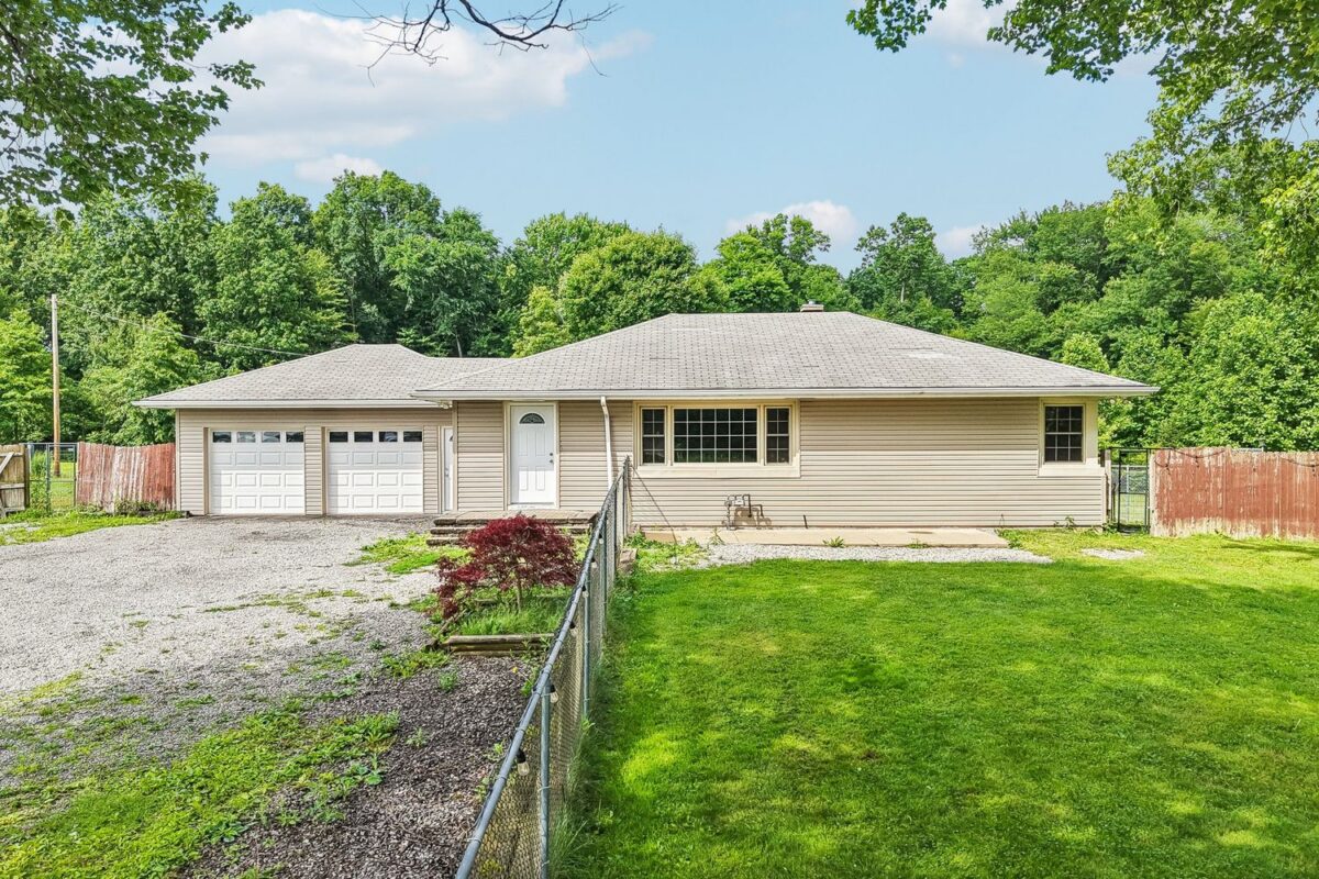 1593 Mercer Grove City ROAD — photo 1