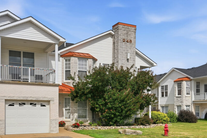 246 Adams Pointe BOULEVARD 7 — photo 3