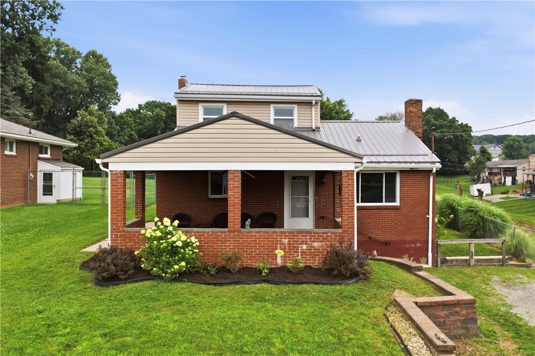 561 Burgley Ave — photo 1