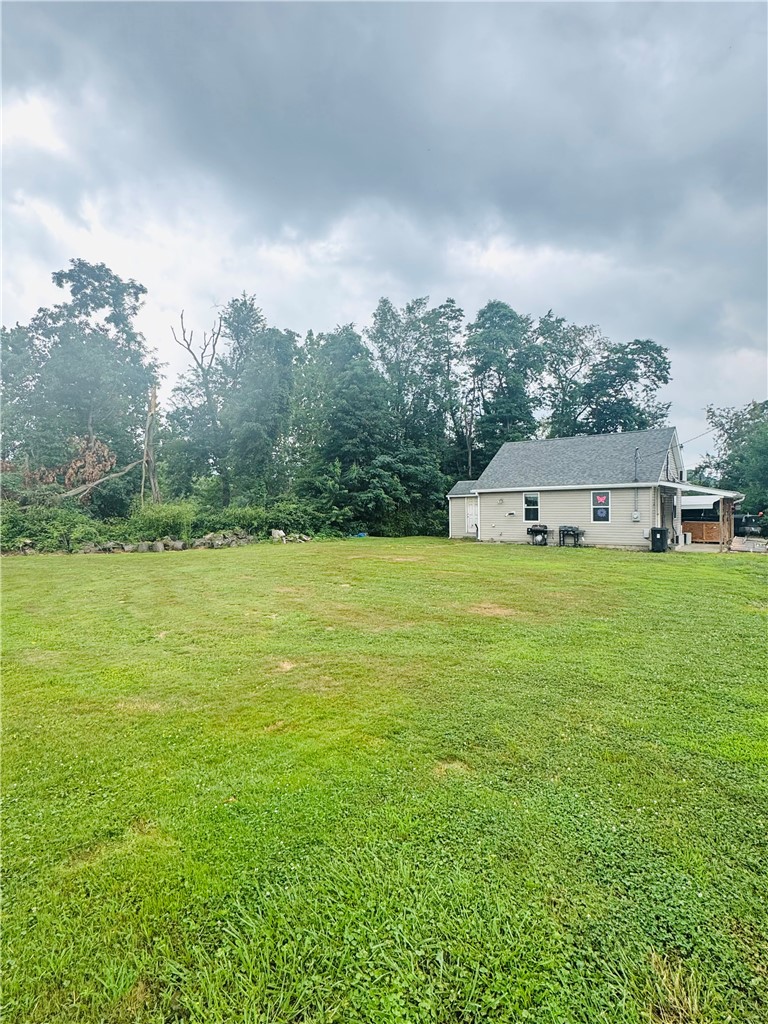 317 Isabelle Ave — photo 6