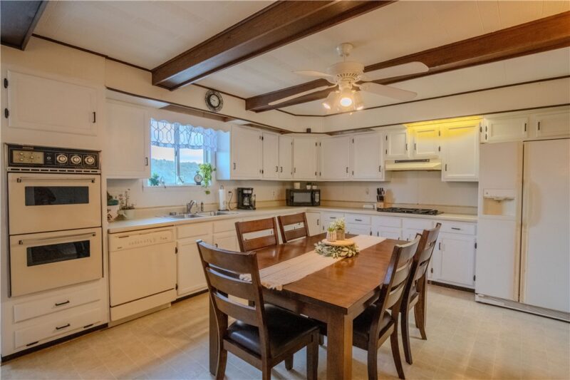 60 Stadium Rd — photo 3