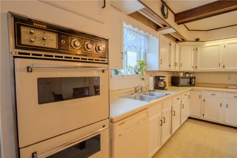 60 Stadium Rd — photo 5