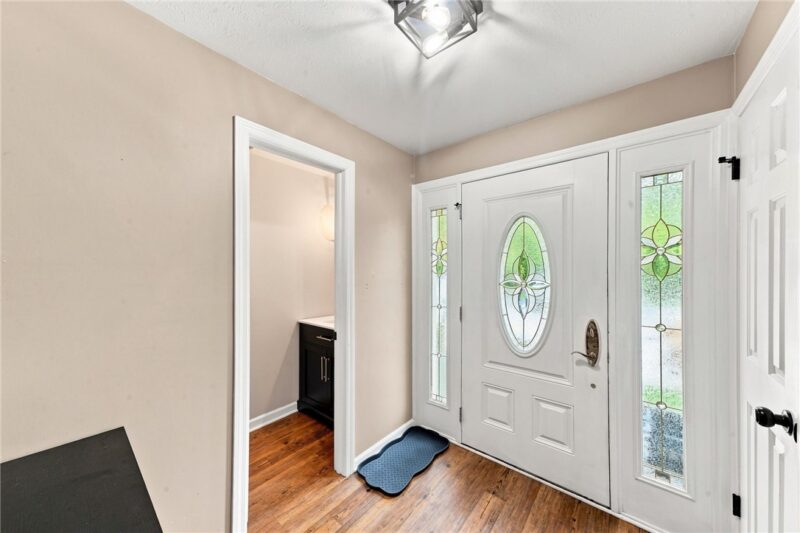 422 Edgetree — photo 3