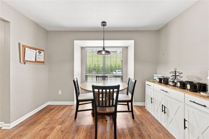 422 Edgetree — photo 7