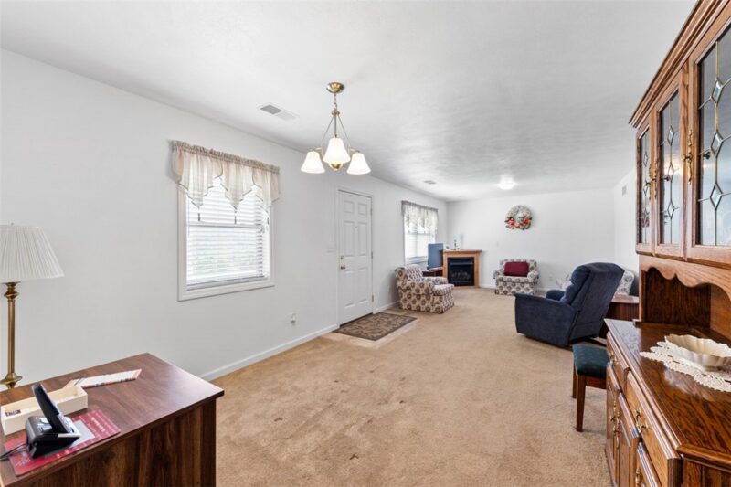 27 Mannina Avenue — photo 8