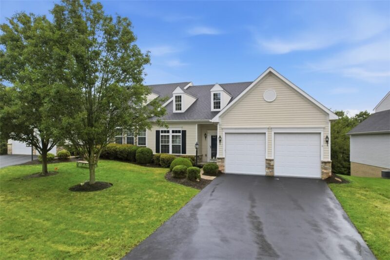 5758 Montville Dr — photo 2