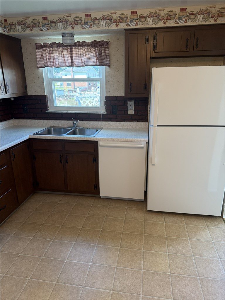 24 Fosterville — photo 4