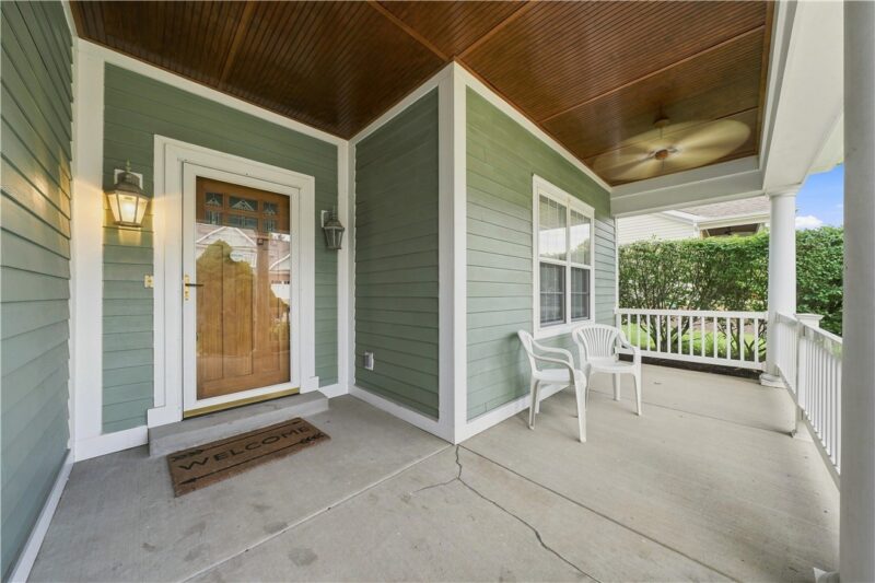 265 Berkeley Way — photo 2