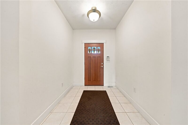 265 Berkeley Way — photo 3