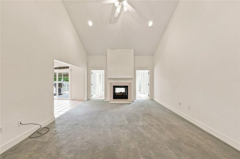 265 Berkeley Way — photo 5