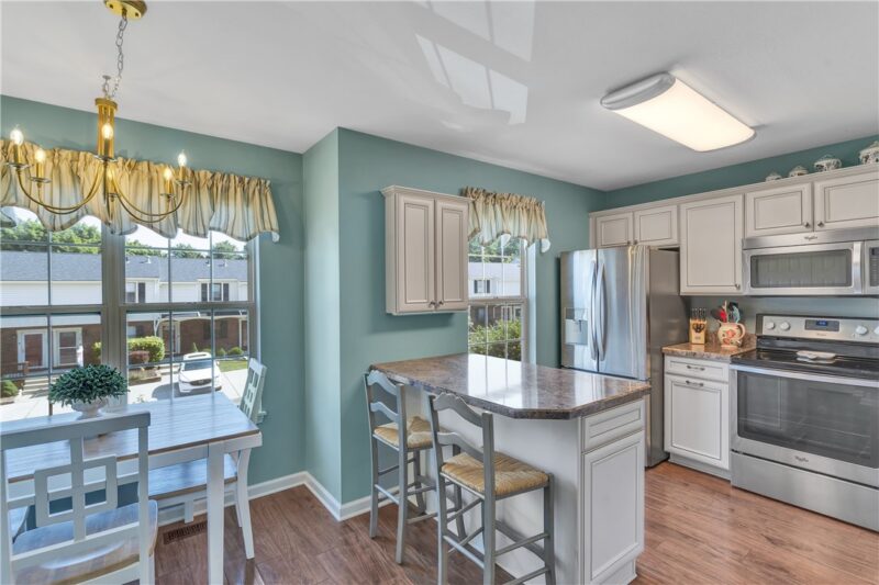 116 Hillvue Dr — photo 4