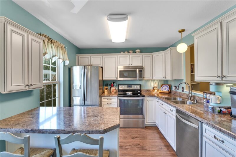 116 Hillvue Dr — photo 5