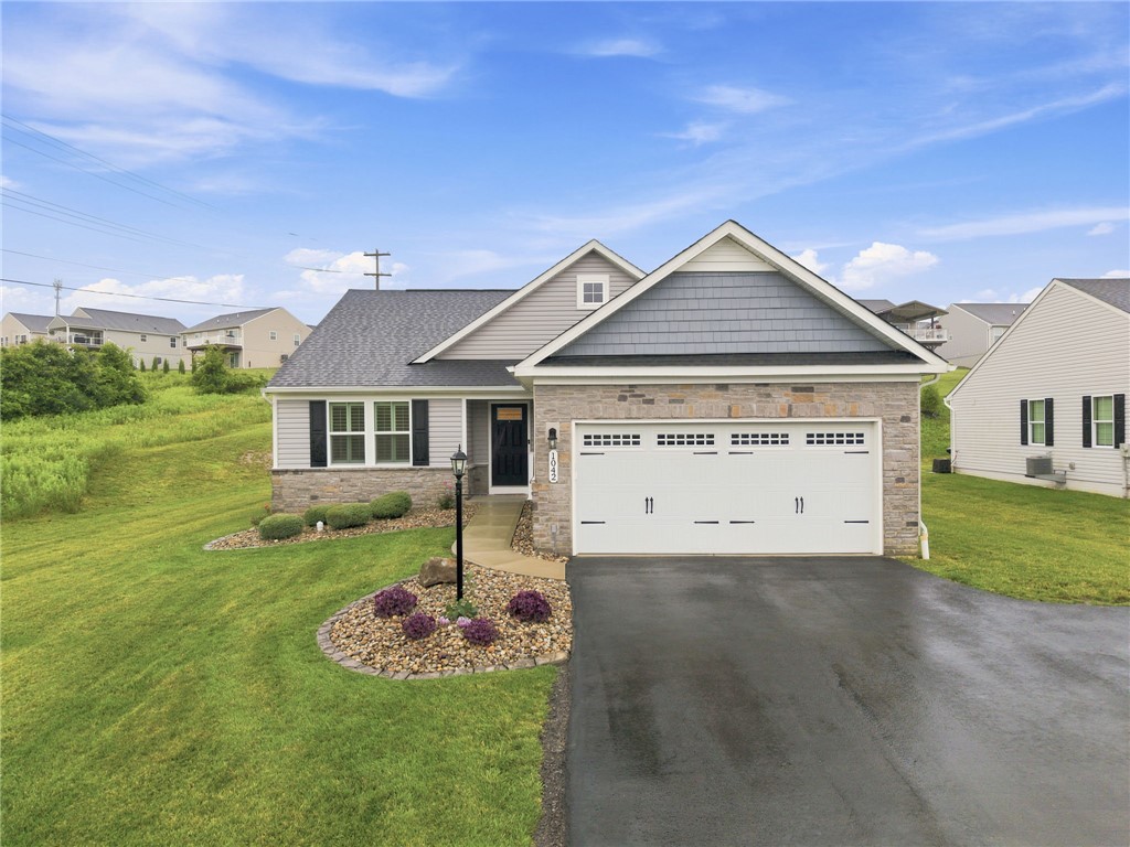1042 Gombach Rd — photo 1