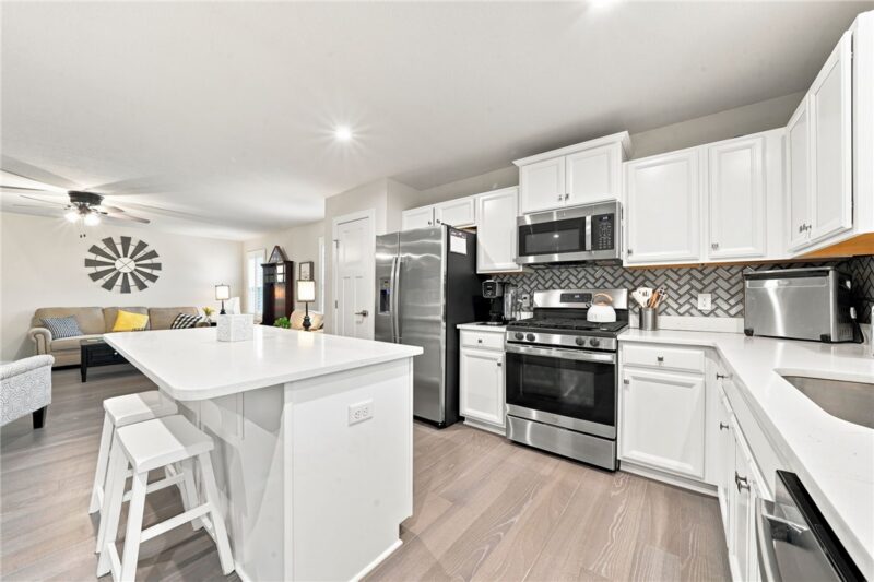 1042 Gombach Rd — photo 7