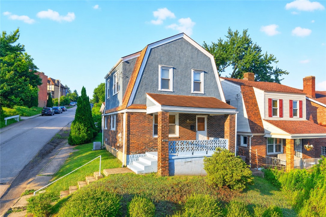 842 Greenfield Ave — photo 1