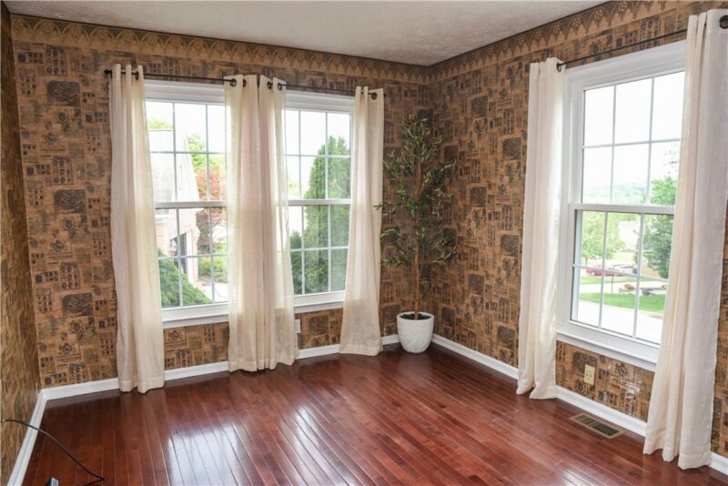 175 Valley View Dr — photo 5