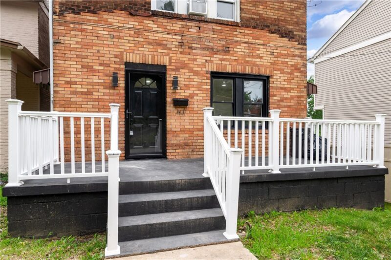 7258 Campania Avenue — photo 4