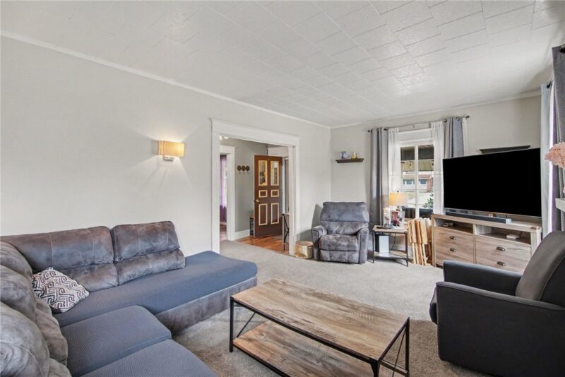 310 Glen Ave — photo 5