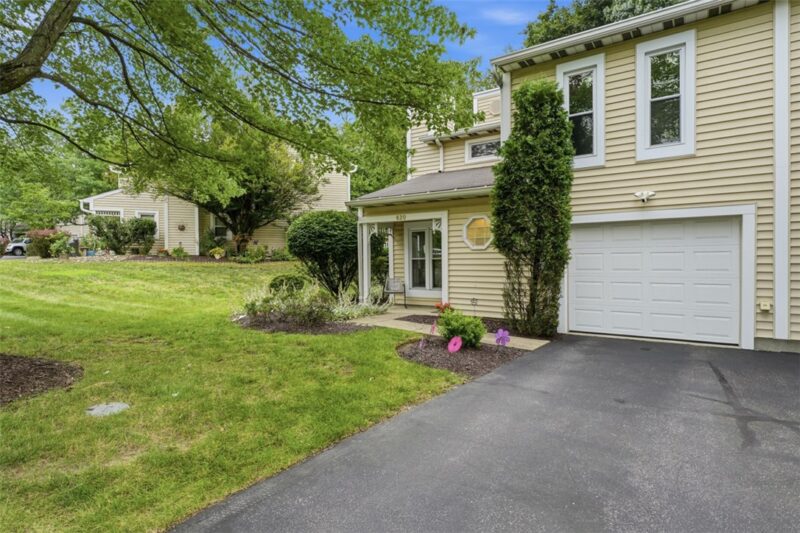 620 Brighton Woods Road — photo 2