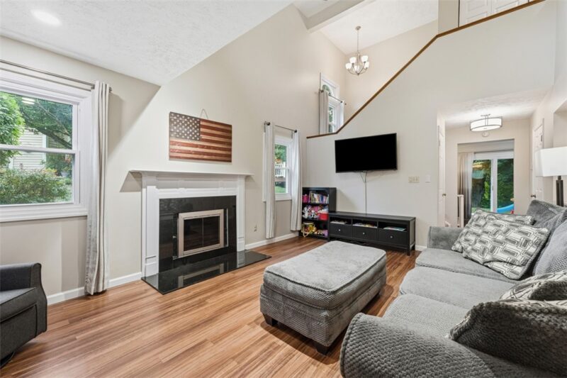 620 Brighton Woods Road — photo 6