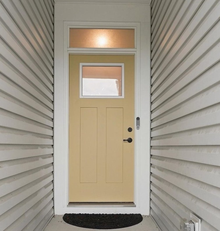 1005 Wellington Ct. — photo 3