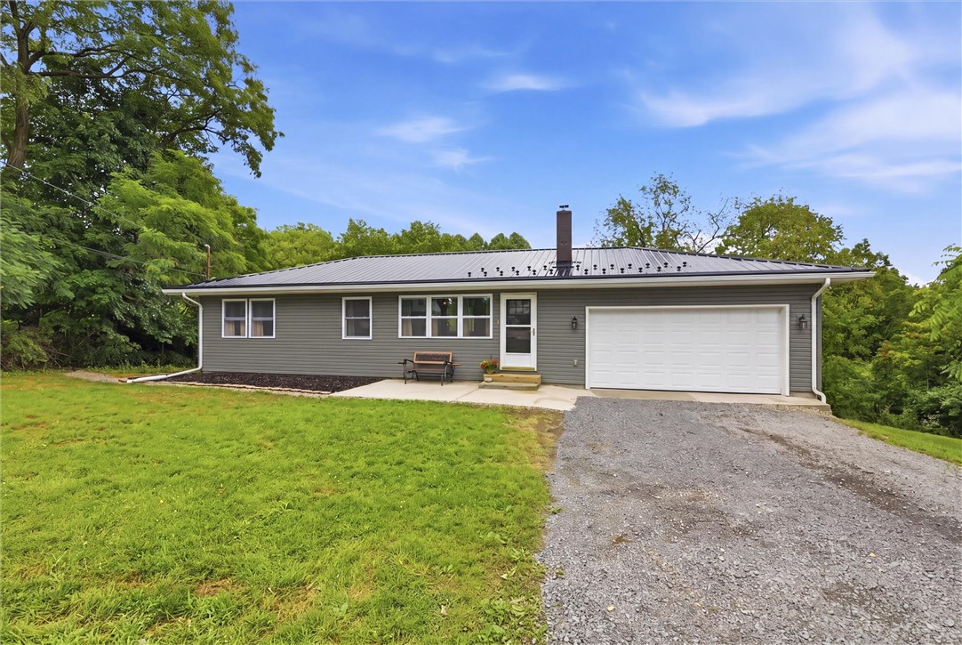 2251 Mercer West Middlesex Rd — photo 1