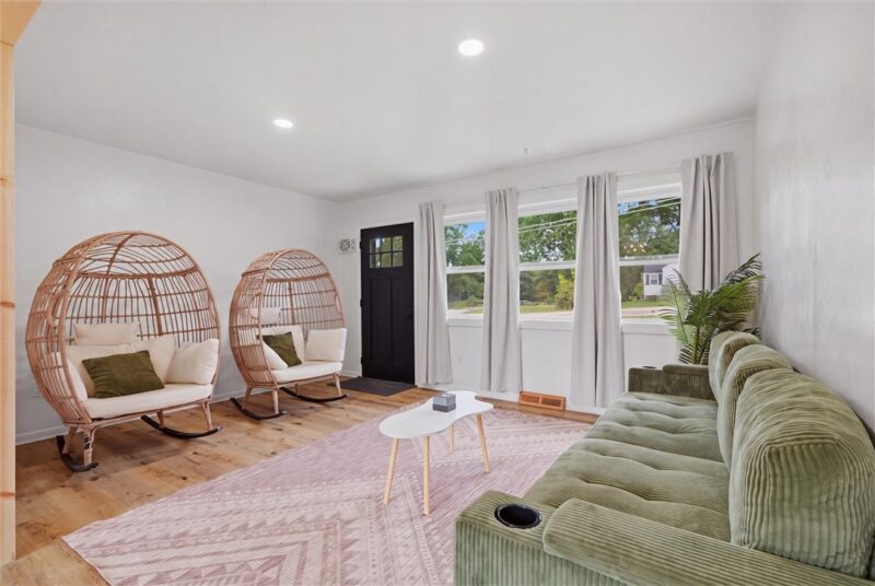 2251 Mercer West Middlesex Rd — photo 3