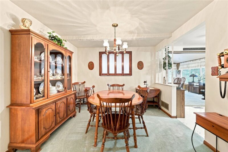 61 Maplewood Ct — photo 7