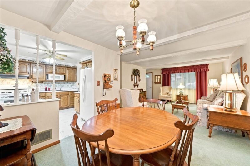 61 Maplewood Ct — photo 8