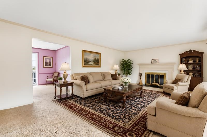 67 Moffett Street — photo 8