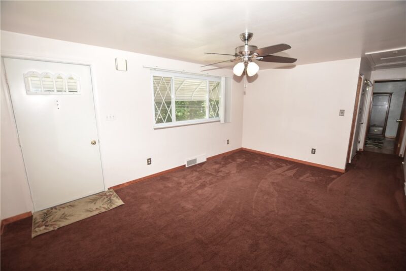 144 Elmwood Dr — photo 5