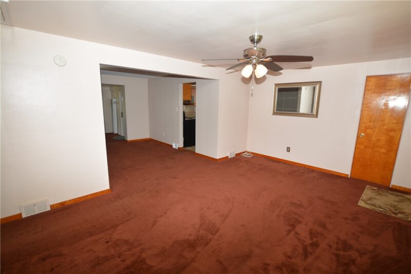 144 Elmwood Dr — photo 8