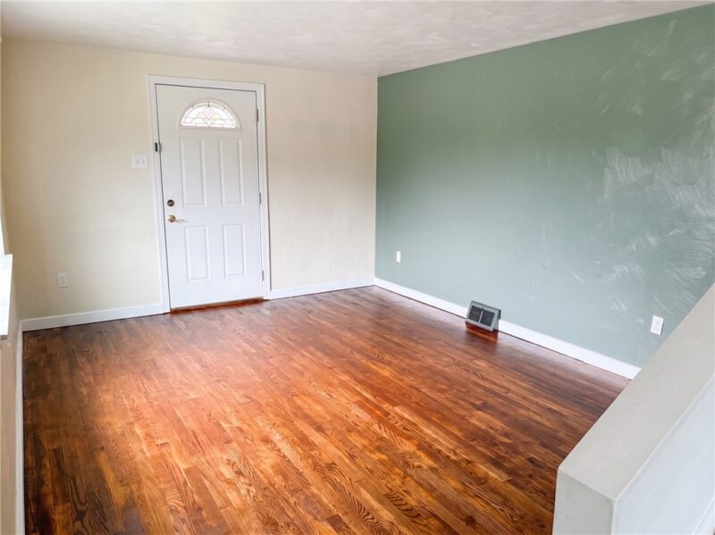 86 Glenview Ave — photo 6