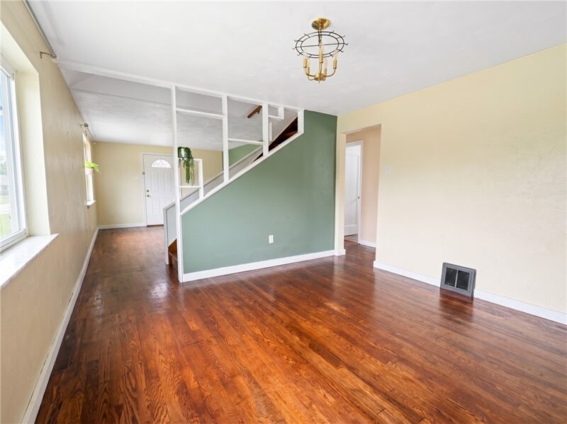 86 Glenview Ave — photo 7