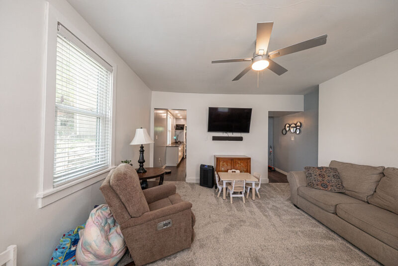 952 Herron Avenue — photo 6