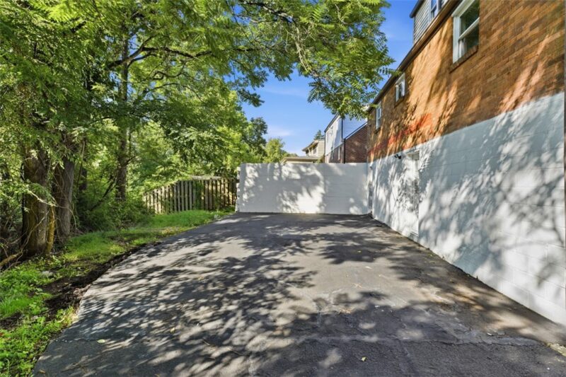 12022 Harvard Drive — photo 6