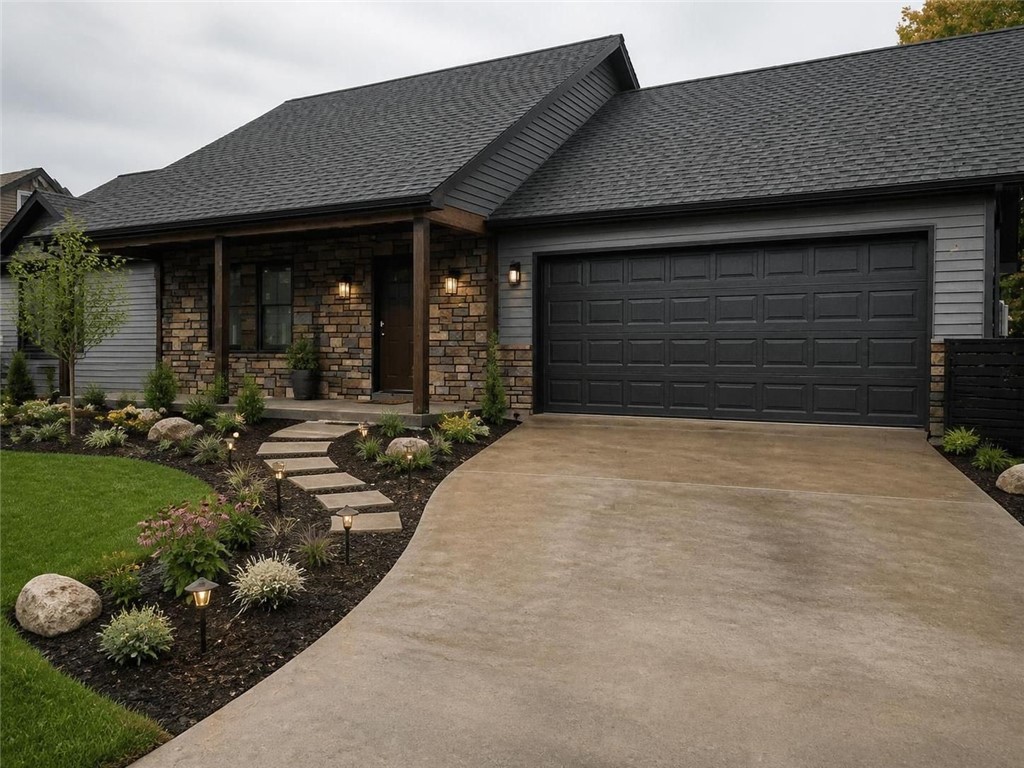 206 Fairview — photo 1